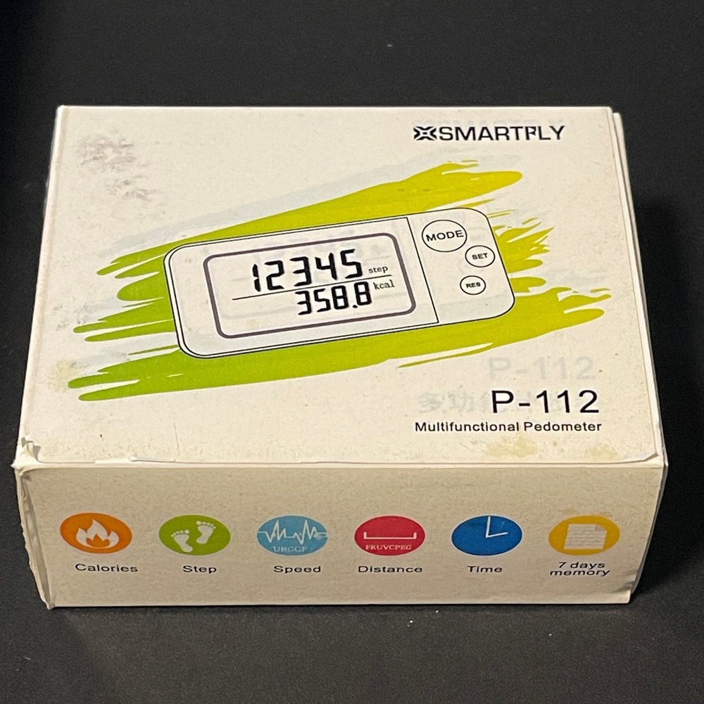 Red Digital Pedometer - Picture 4 of 5